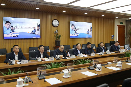 69aee645cf134123a10c4ee0a8bc189f