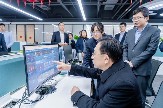 b0b43f07005c4a32b6b7585de1eef78f