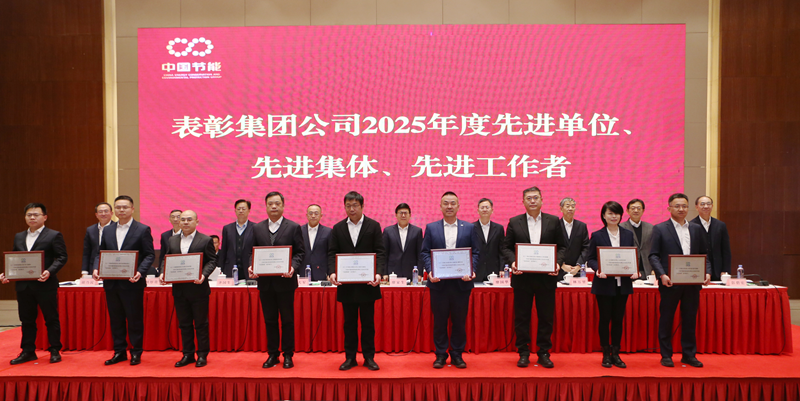 27cb9634784f4960949488535eb174ed